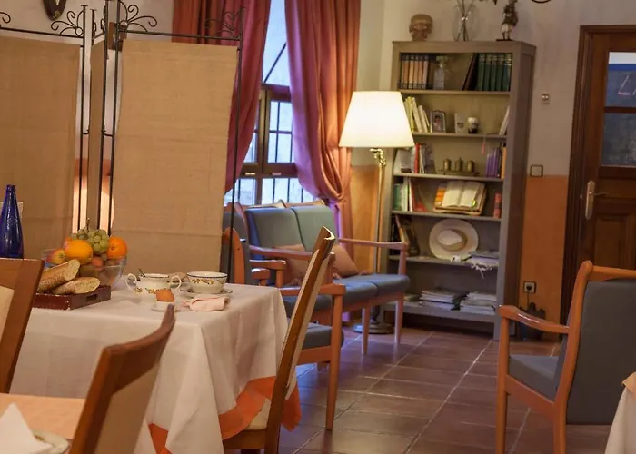 La Casa Del Maestro Tardelcuende